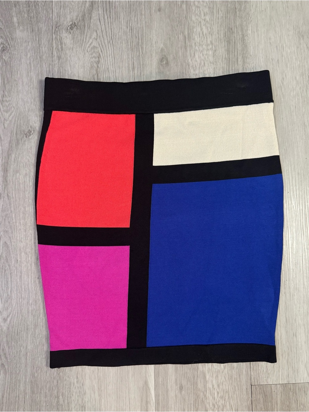 Say What Women’s Color block Mod Retro Mini Skirt Size Medium stretchy knit